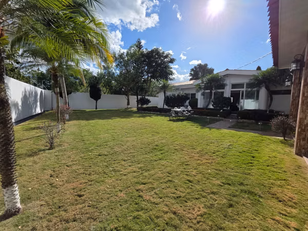 Venta de casa en Colinas de Santa Cruz