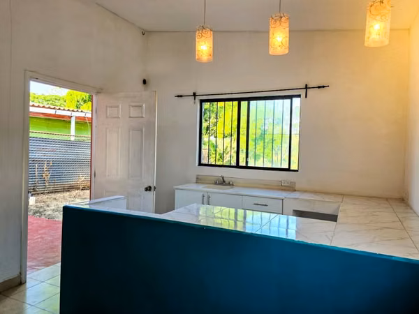 KC - Se Vende Casa Valle Ticomo, Managua