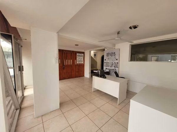 Rental office spaces in Santo Domingo. 24 meters to $480.