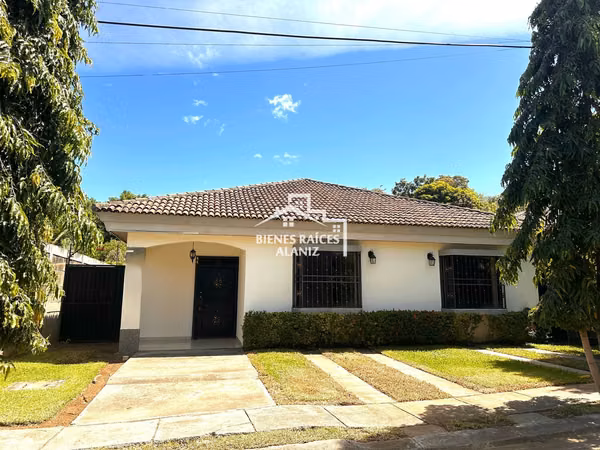 VENTA de CASA en Residencial EXCLUSIVO EN SANTO DOMINGO
