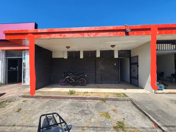 LAS PALMAS. CÉNTRICO LOCAL COMERCIAL CON EXCELENTE UBICACIÓN EN ALQUILER