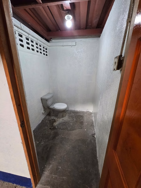 Venta de Bodega ubicada por Rotonda Gueguense