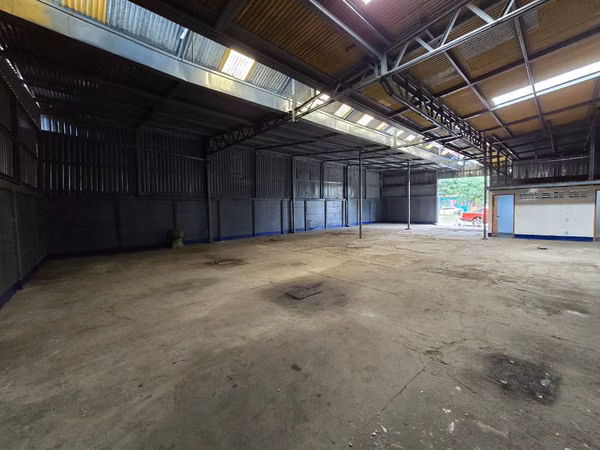 Venta de Bodega ubicada por Rotonda Gueguense