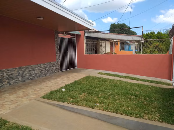 Se alquila casa para vivienda u oficina, Altamira