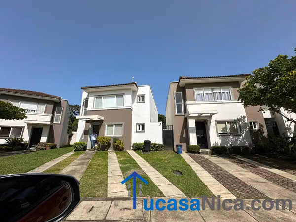 Rento Casa en Portales de Las Colinas – Modelo Grande
