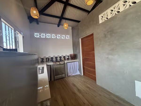 Casa A ESTRENAR de 3 habitaciones con piscina