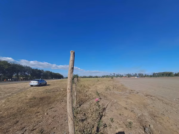 2 Manzanas de Terreno Desarrollo Industrial- frente Villa Sol Sabana Grande- Ctra Norte
