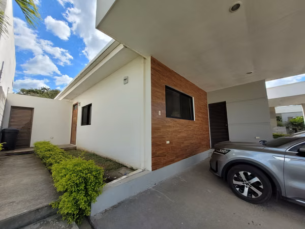 Beautiful house for sale in Estancia de Santo Domingo.
