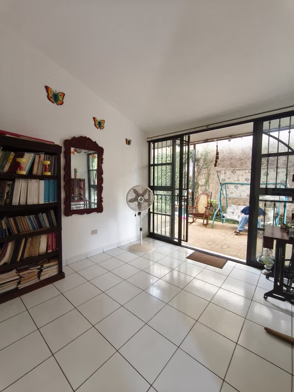 CASA EN VENTA EN LAS COLINAS – CARRETERA A MASAYA! KM 11