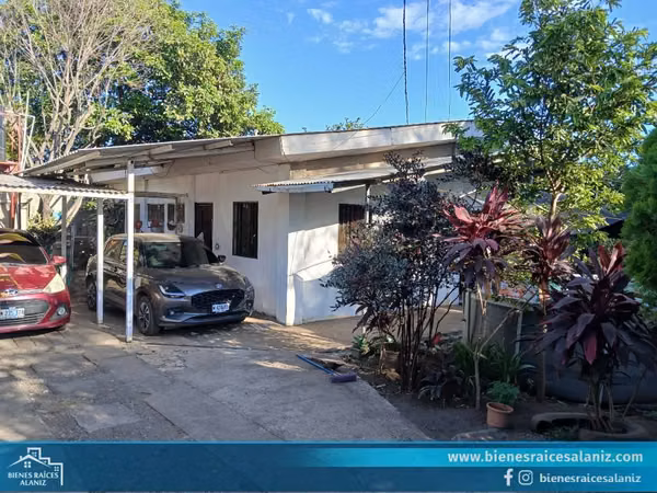 Vendo Casa en Carretera Vieja a León - VZ