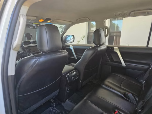 Toyota Land Cruiser Prado 2015