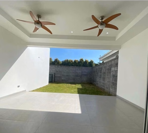 OBELISCOS DE SANTO DOMINGO / U$250,000