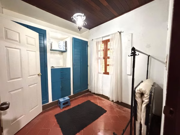 Venta de casa en carretera sur con amplio terreno