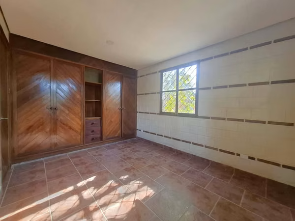 Venta de casa en Villa Fontana Sur Managua