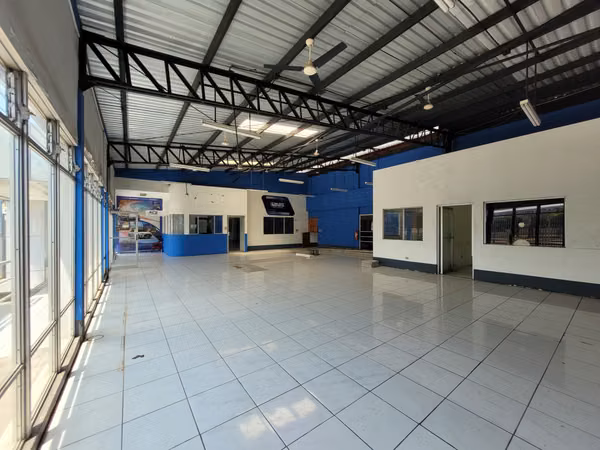 Bodega en venta en Carretera Norte.