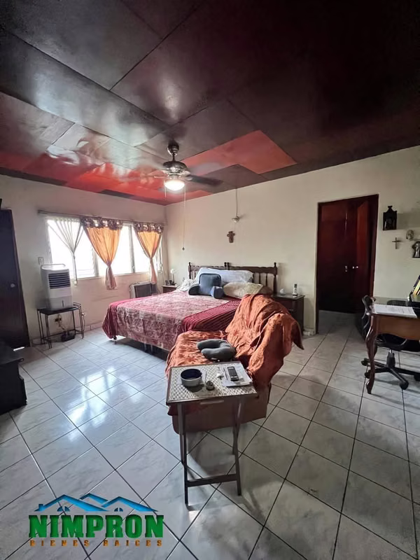 Se Vende  Propiedad comercial, frente Metrocentro / Hotel Intercontinental