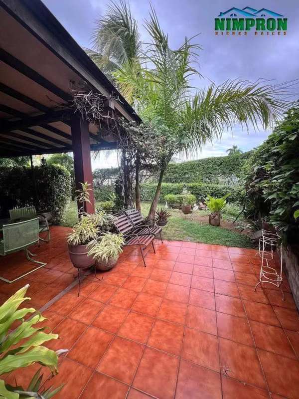 Se Vende  Propiedad comercial, frente Metrocentro / Hotel Intercontinental