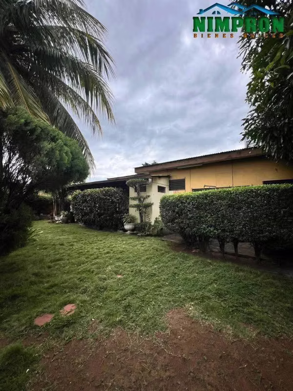 Se Vende  Propiedad comercial, frente Metrocentro / Hotel Intercontinental