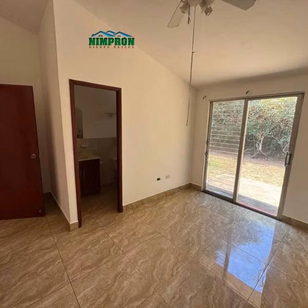 Se renta Casa en Veracruz dentro de residencial
