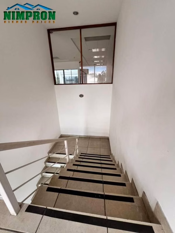 Se renta Edificio Corporativo en zona centro de Managau