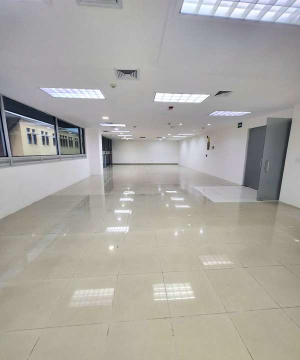 Corporate office in Plaza España of 250 m ²