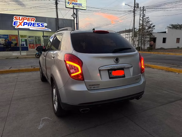 Vendo o cambio SsangYong Korando 2014