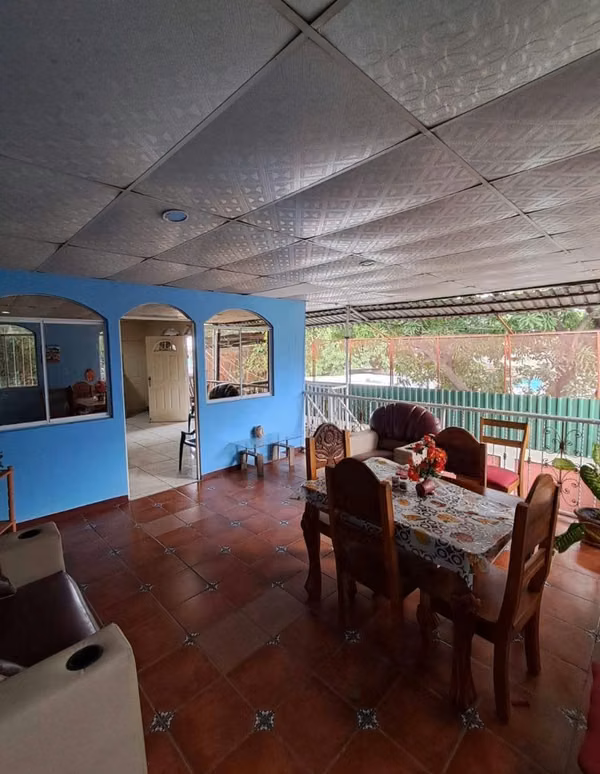 AP-Vendo casa en Batahola Norte