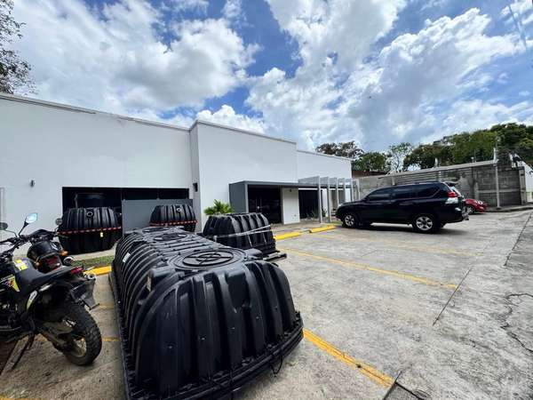 Office for sale in Las Colinas