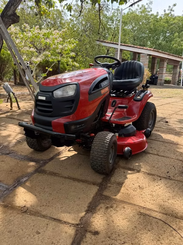 Tracto craftsman de 46” para cortar grama