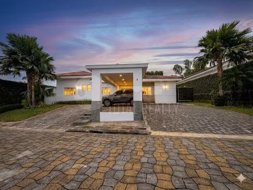 Beautiful House for sale or rent in Santo Domingo, Managua