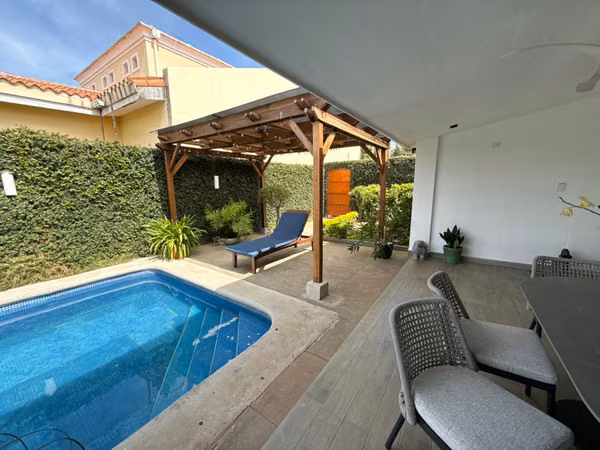 Casa en venta en Villa Fontana – $310,000 FP