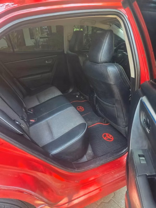 Corolla S 2016