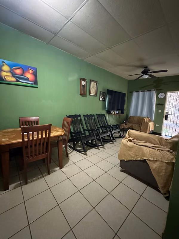 Beautiful House for Sale / Rent in Prairies