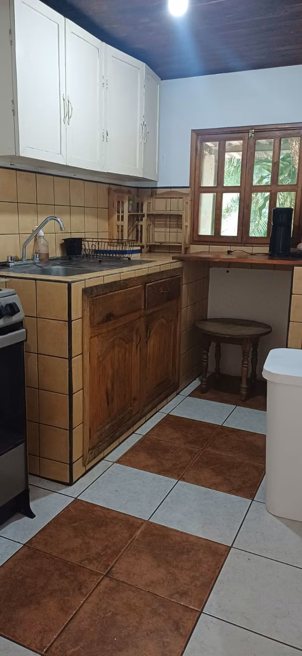 In rent apartment furnished on south road