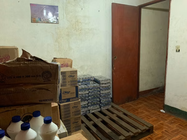 Warehouse rental in Oriental Market