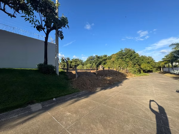 Land for sale in Las Colinas