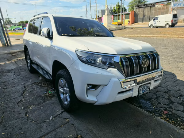 Toyota prado TXL 2021