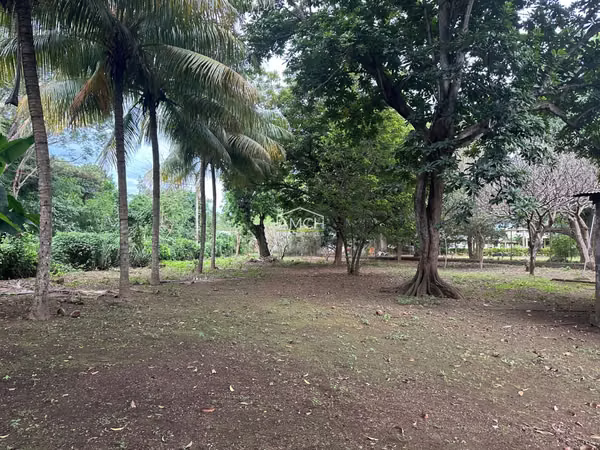 AM-¡GANGA! SE VENDE QUINTA EN LAS CUATROS ESQUINAS, ENTRE MANAGUA Y TICUANTEPE