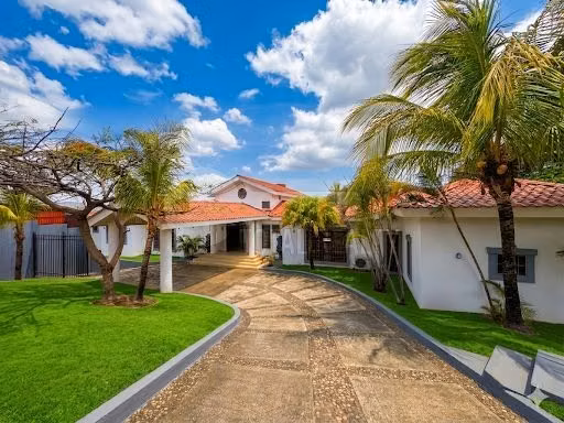 Beautiful House for rent in Carretera Sur, Managua