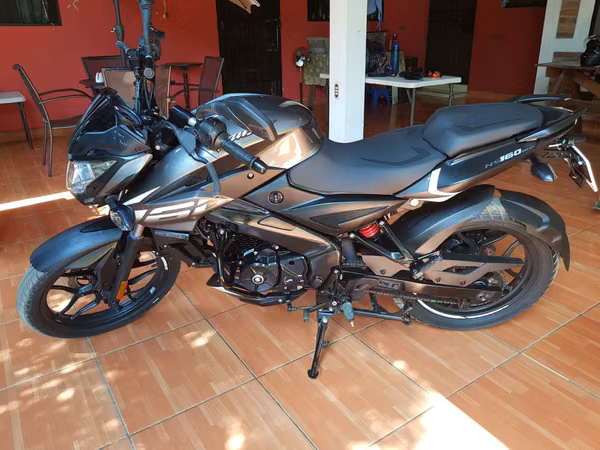 ¡OPORTUNIDAD ÚNICA! PULSAR 2024 CASI NUEVA