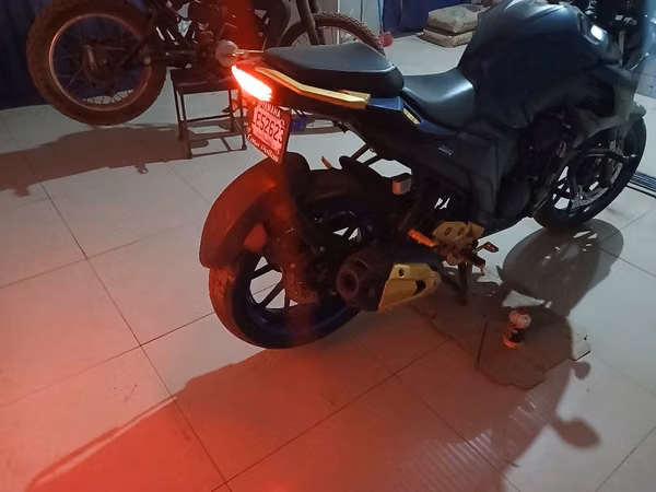 Yamaha fz 250
