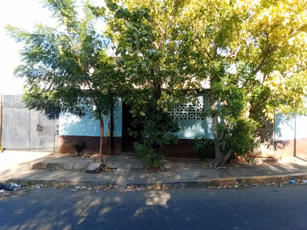 SL-Selling house in Jardin City