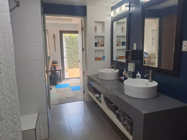 VENTA DE CASA MODERNA EN CARRETERA SUR KM 10! LAM