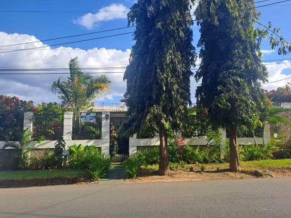 VENTA PRECIOSA PROPIEDAD DE 1285 VRS ESQUINERA KM 11 C. MASAYA!LAM