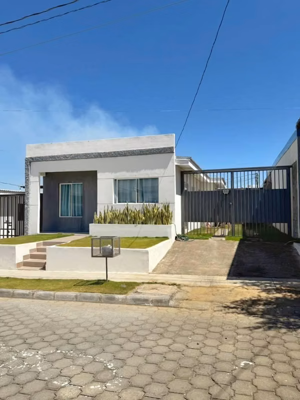 En venta Casa en Exclusiva Praderas de Sandino V- Etapa  