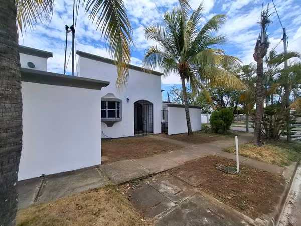 Venta de casa en residencial exclusivo de Esquipulas