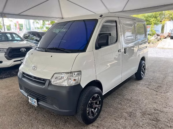 TOYOTA LITEACE AÑO 2024