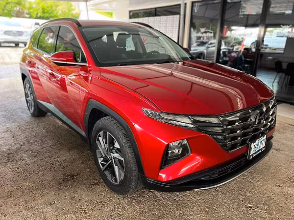 HYUNDAI TUCSON AÑO 2023