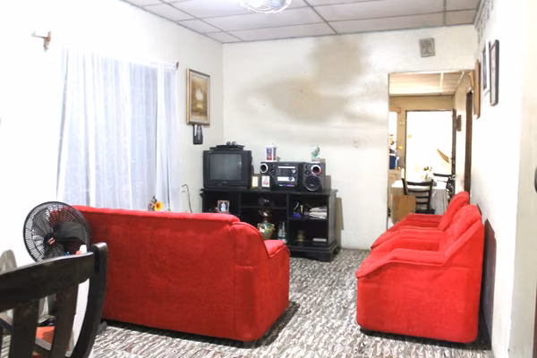 EM-Excellent opportunity on a busy highway in Lomas de Guadalupe
