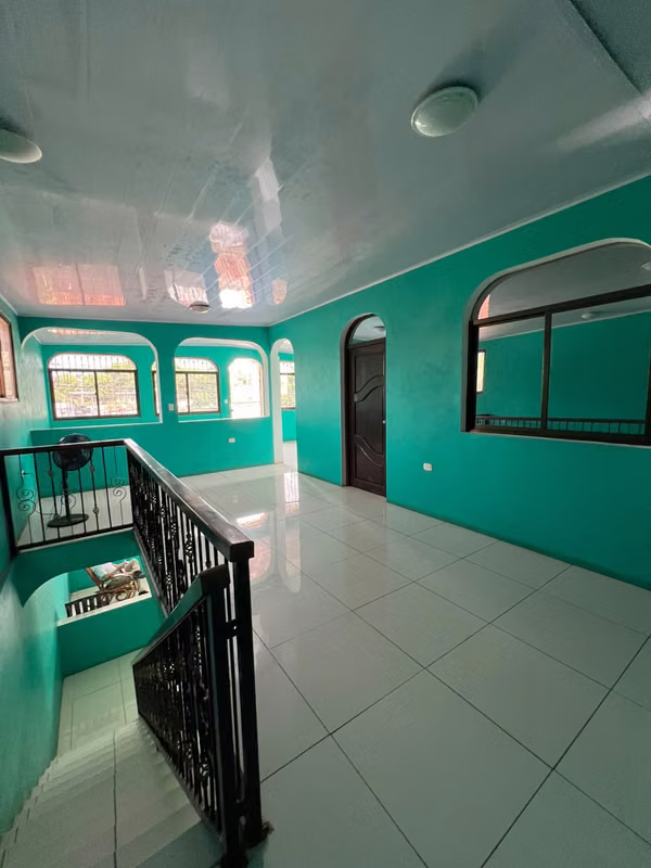 EJ-Vendo casa en sector Villa Libertad